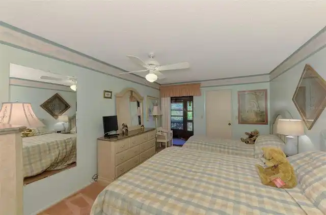 Listing Photo 32