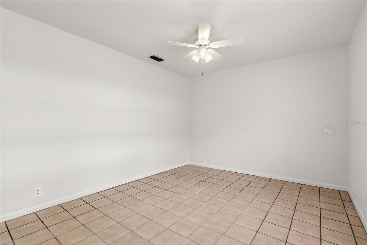Listing Photo 24
