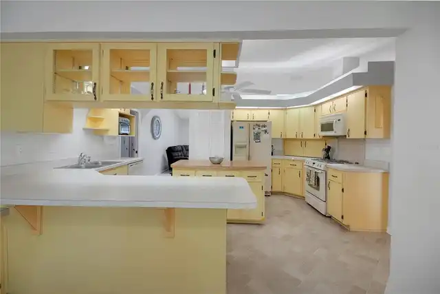 Listing Photo 18