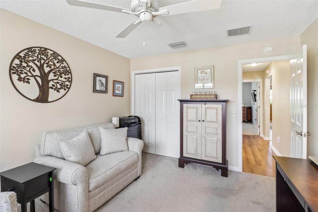 Listing Photo 17