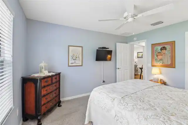 Listing Photo 23