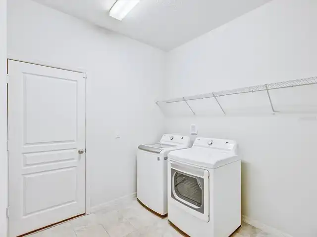 Listing Photo 24