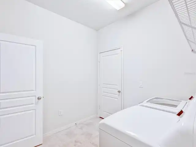 Listing Photo 25