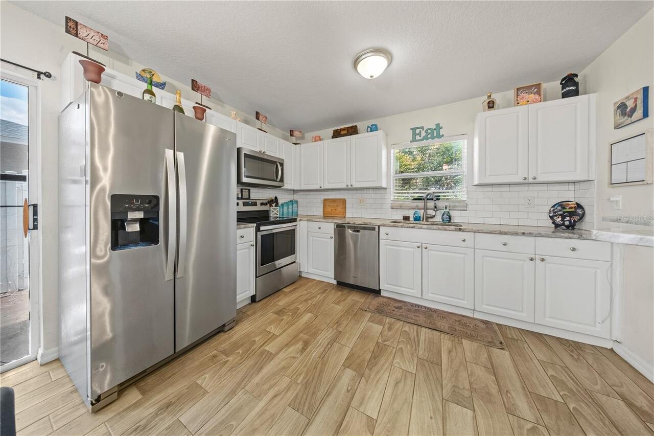 Listing Photo 7
