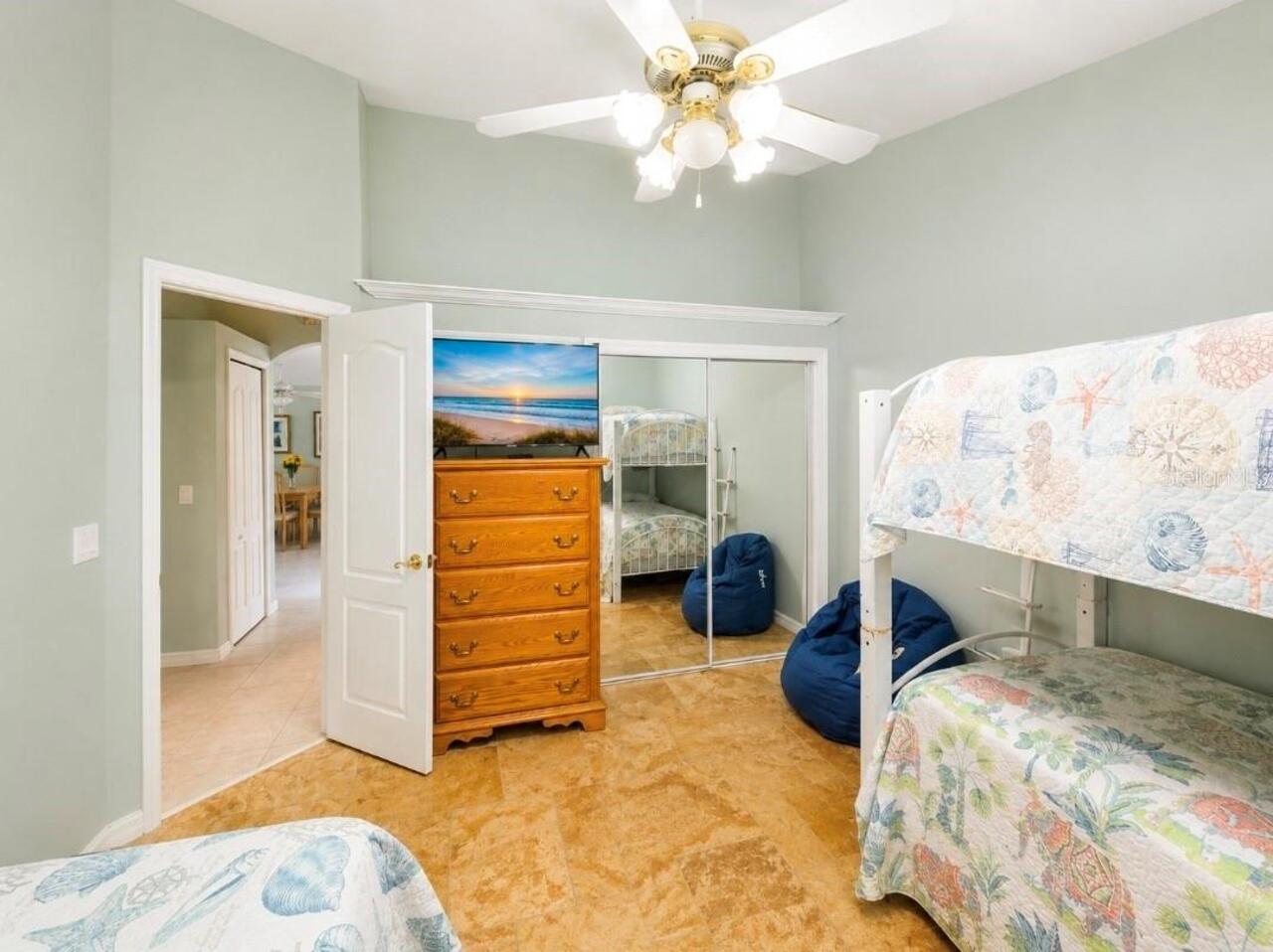 Listing Photo 37