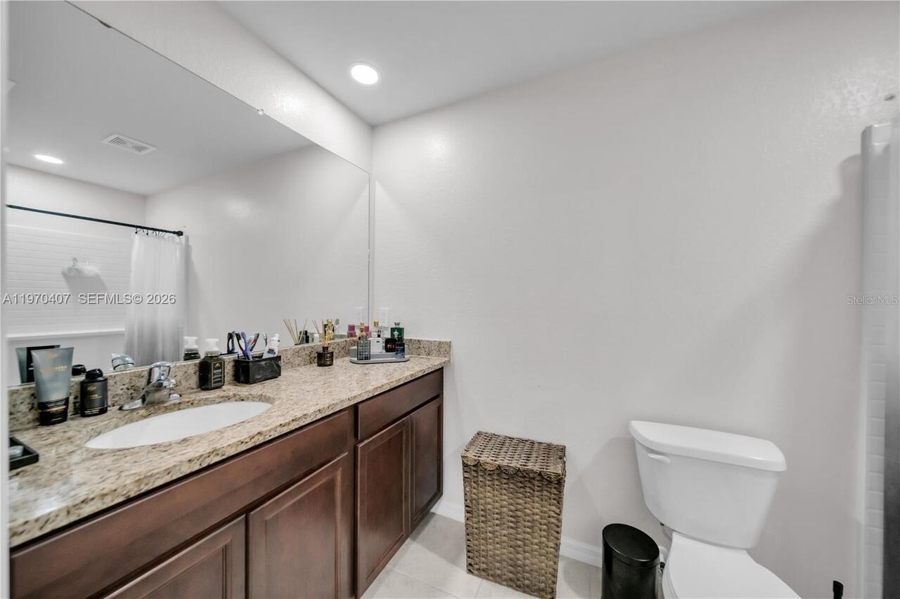 Listing Photo 17