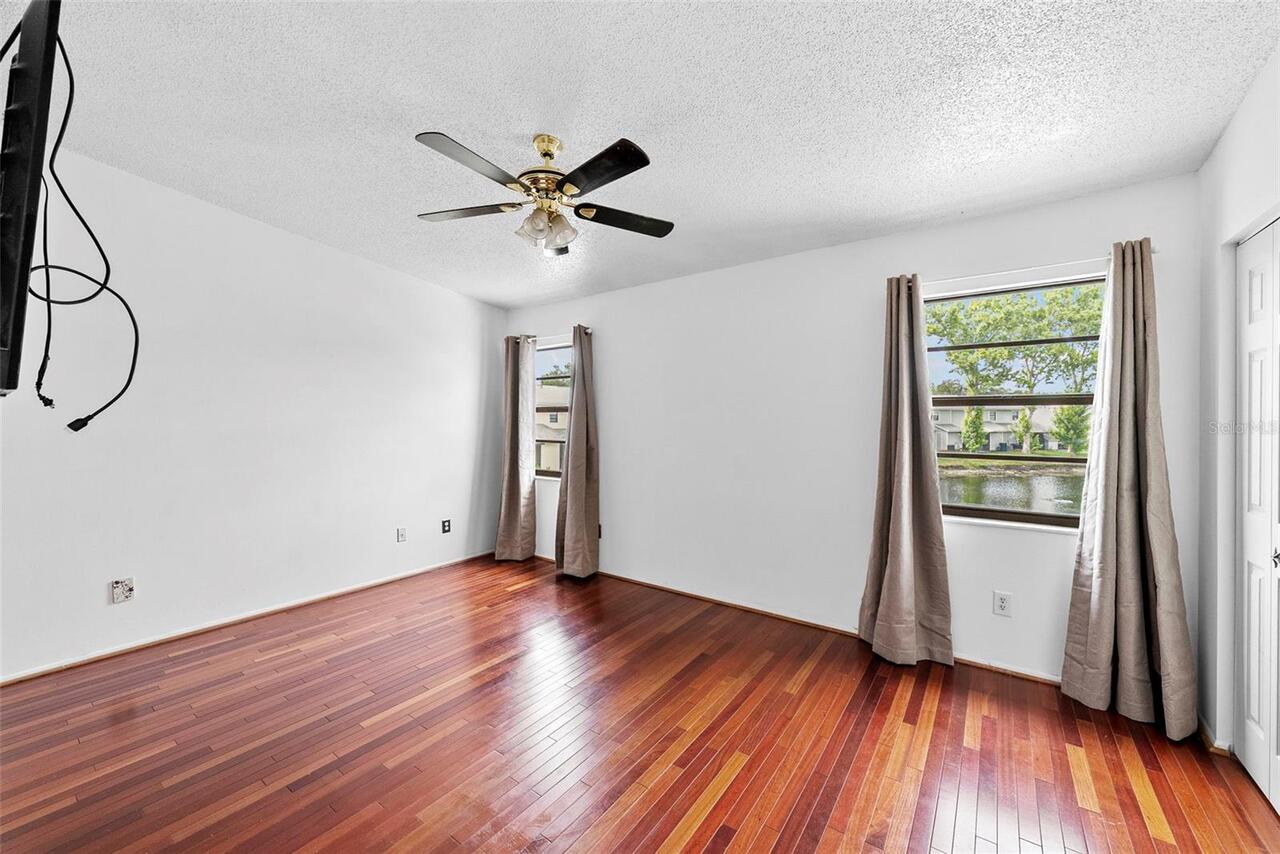 Listing Photo 23