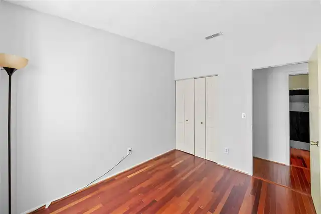 Listing Photo 35