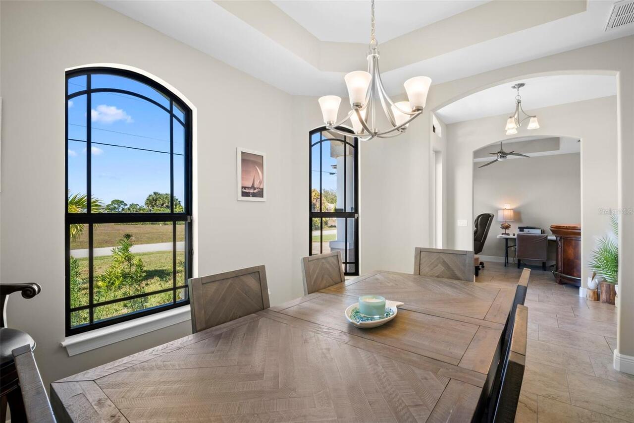 Listing Photo 18