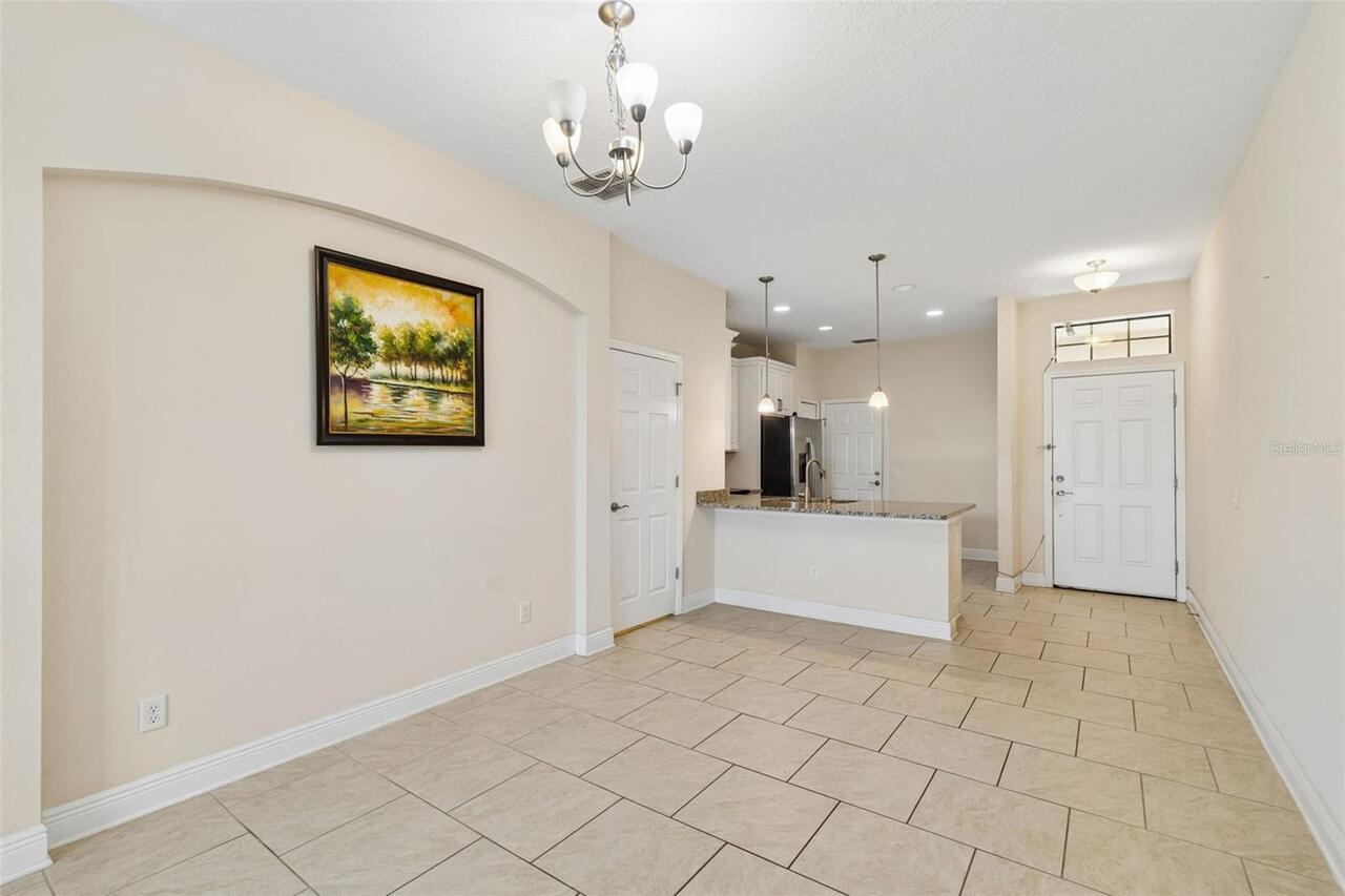 Listing Photo 9