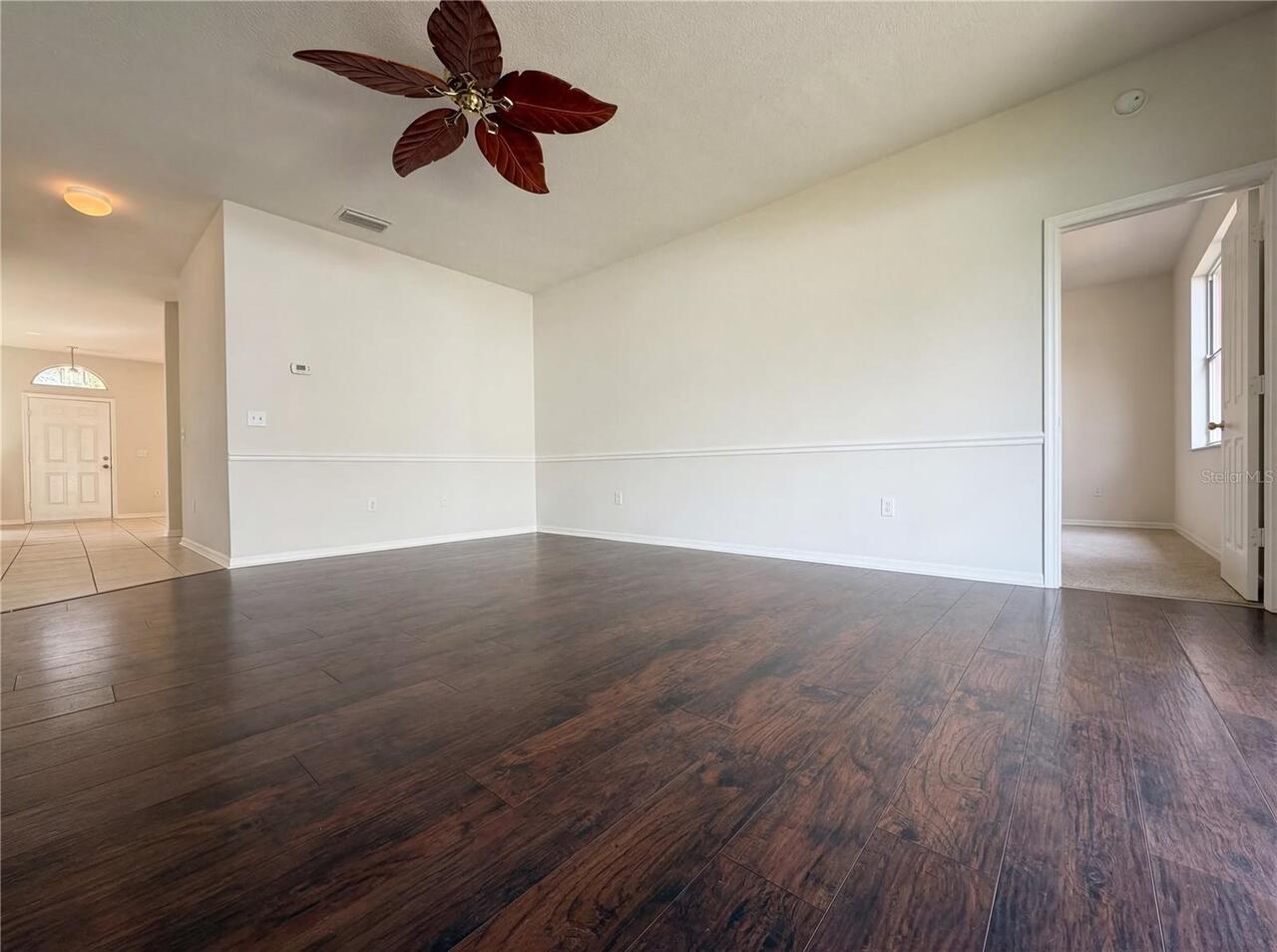 Listing Photo 9