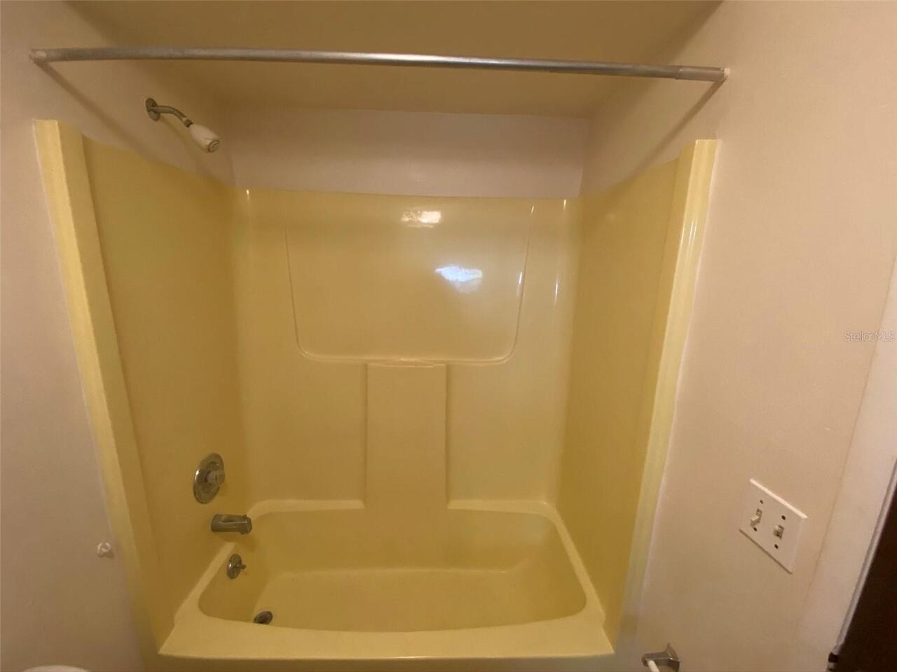Listing Photo 14