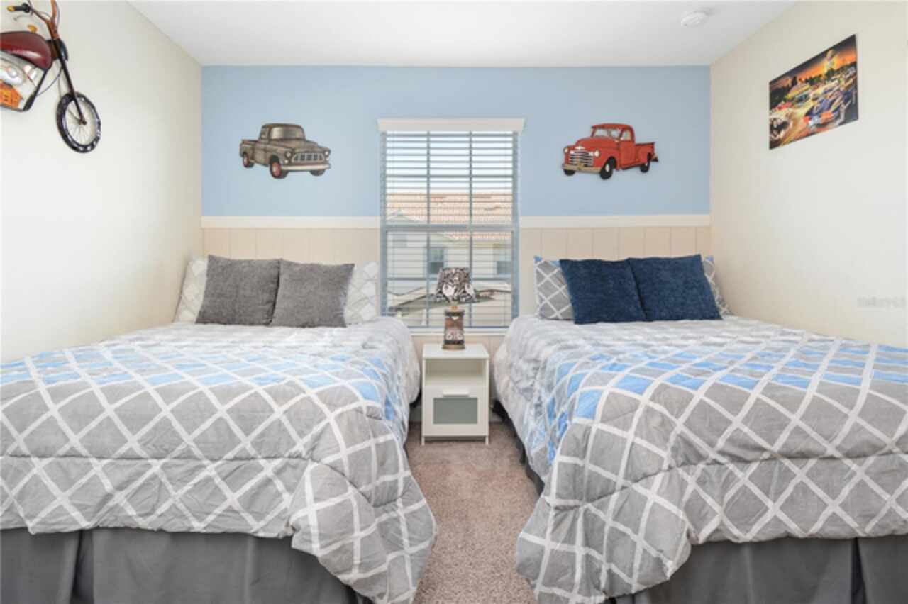 Listing Photo 7