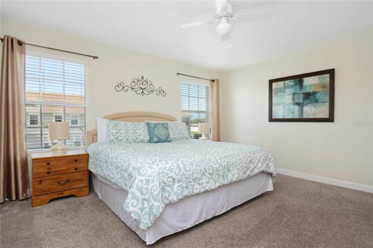 Listing Photo 9
