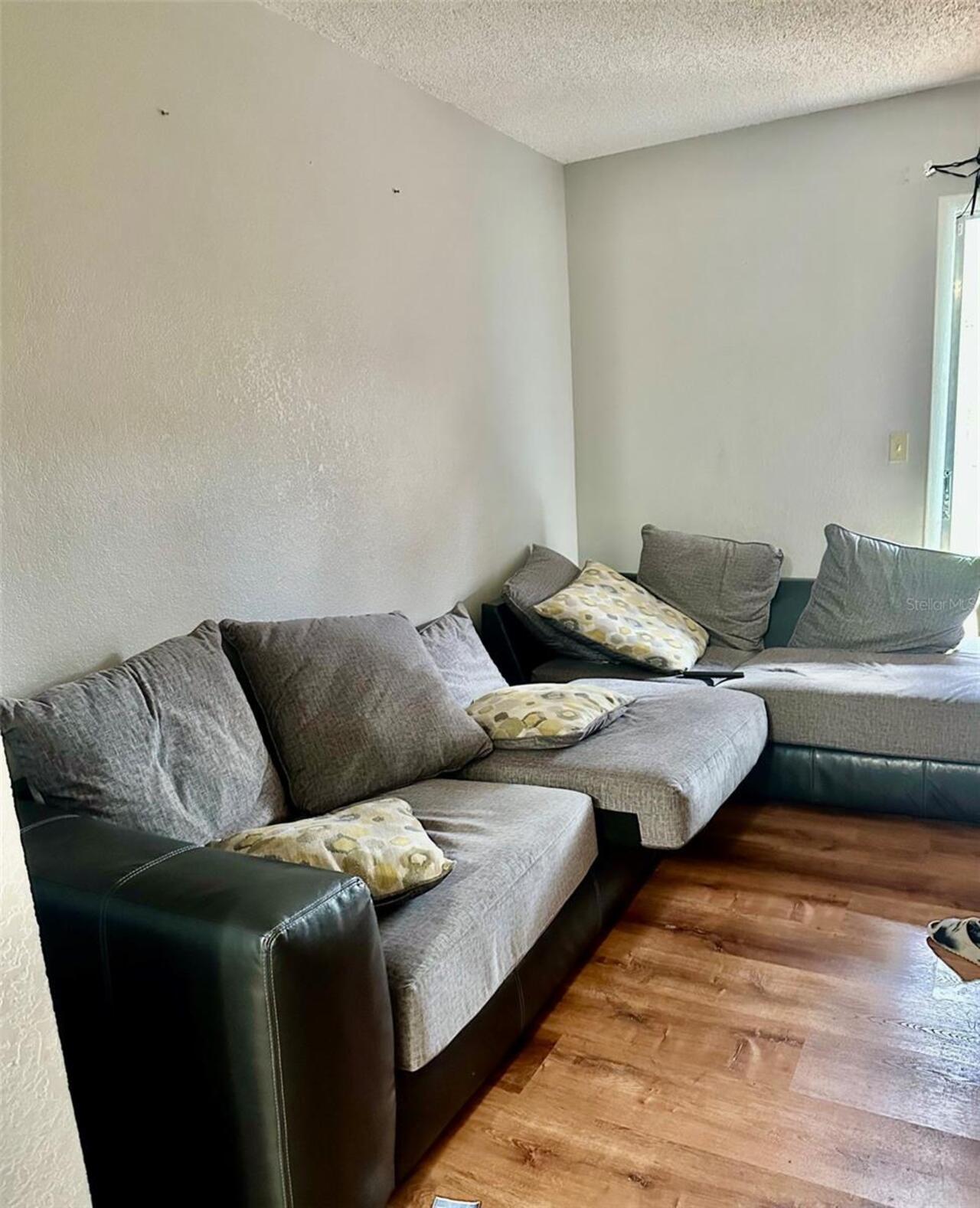 Listing Photo 11