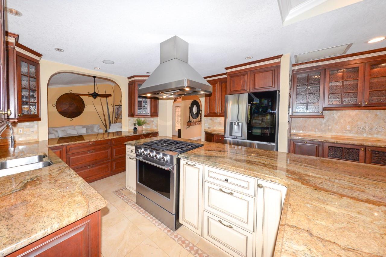 Listing Photo 15