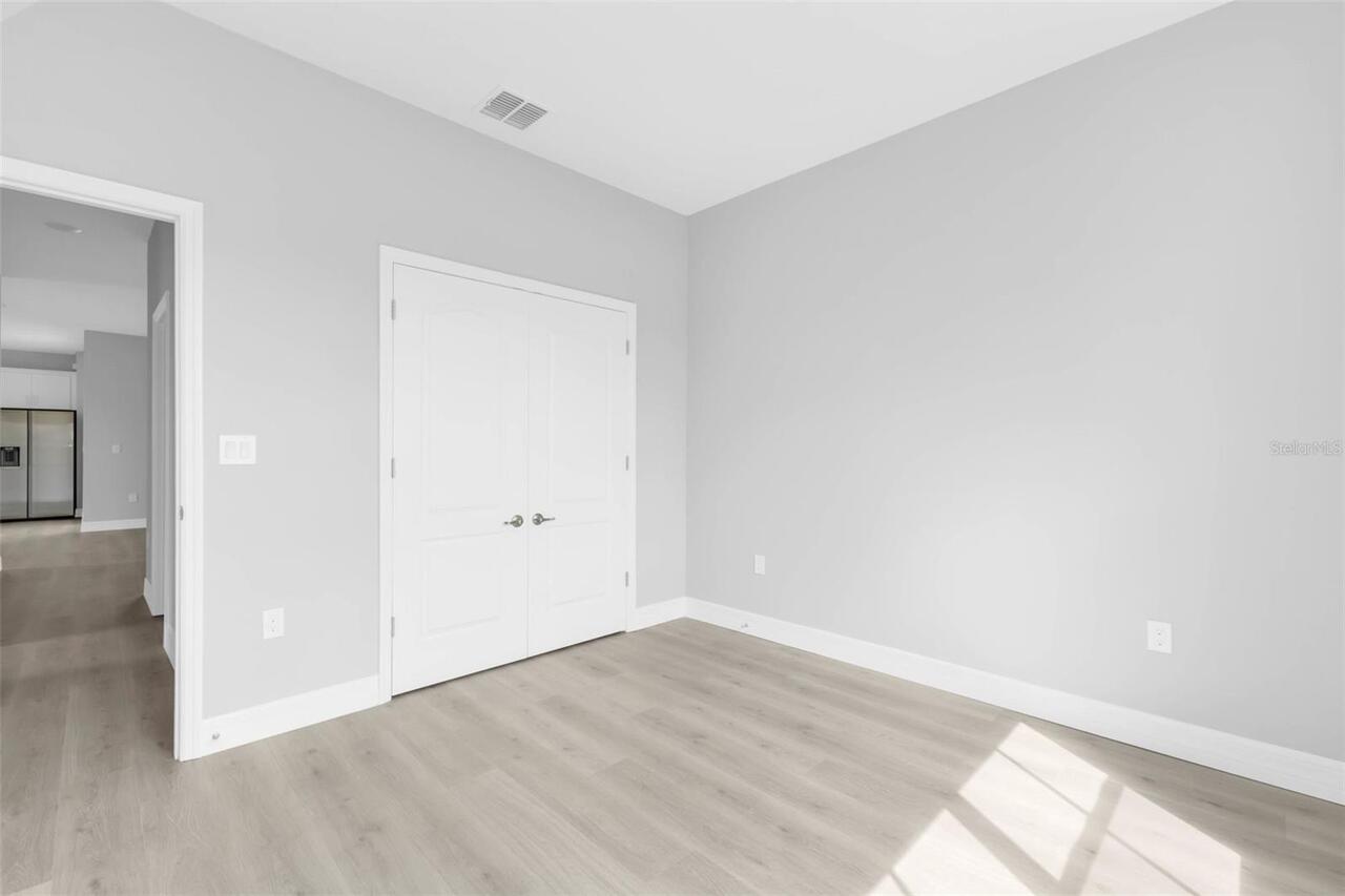 Listing Photo 37