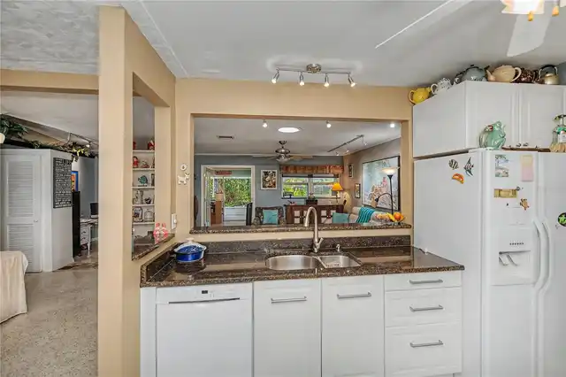 Listing Photo 19