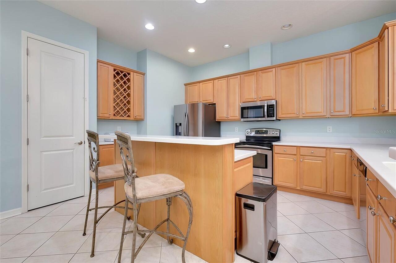 Listing Photo 17