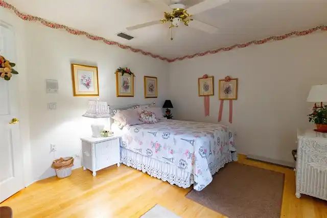 Listing Photo 35