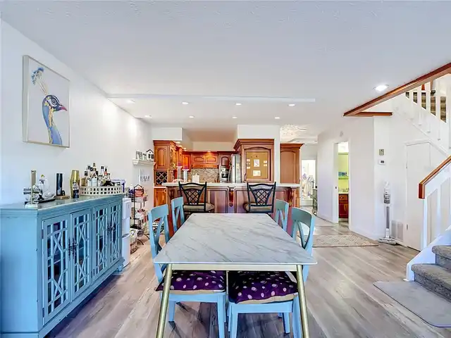 Listing Photo 18