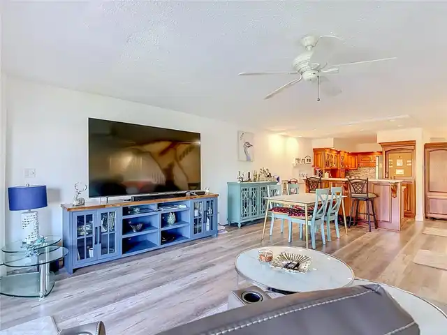 Listing Photo 20