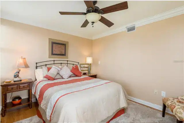 Listing Photo 25