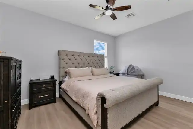 Listing Photo 17