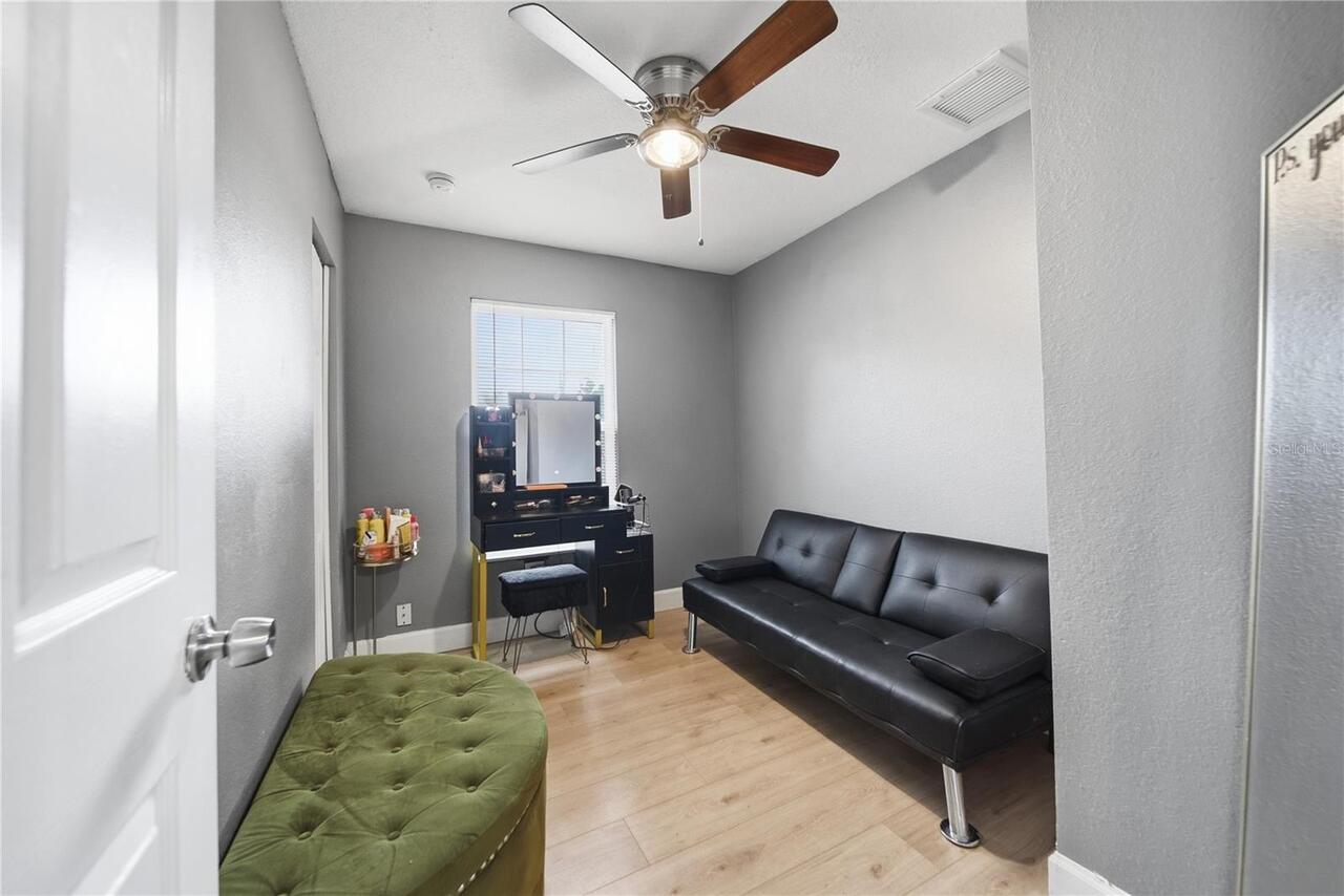 Listing Photo 28