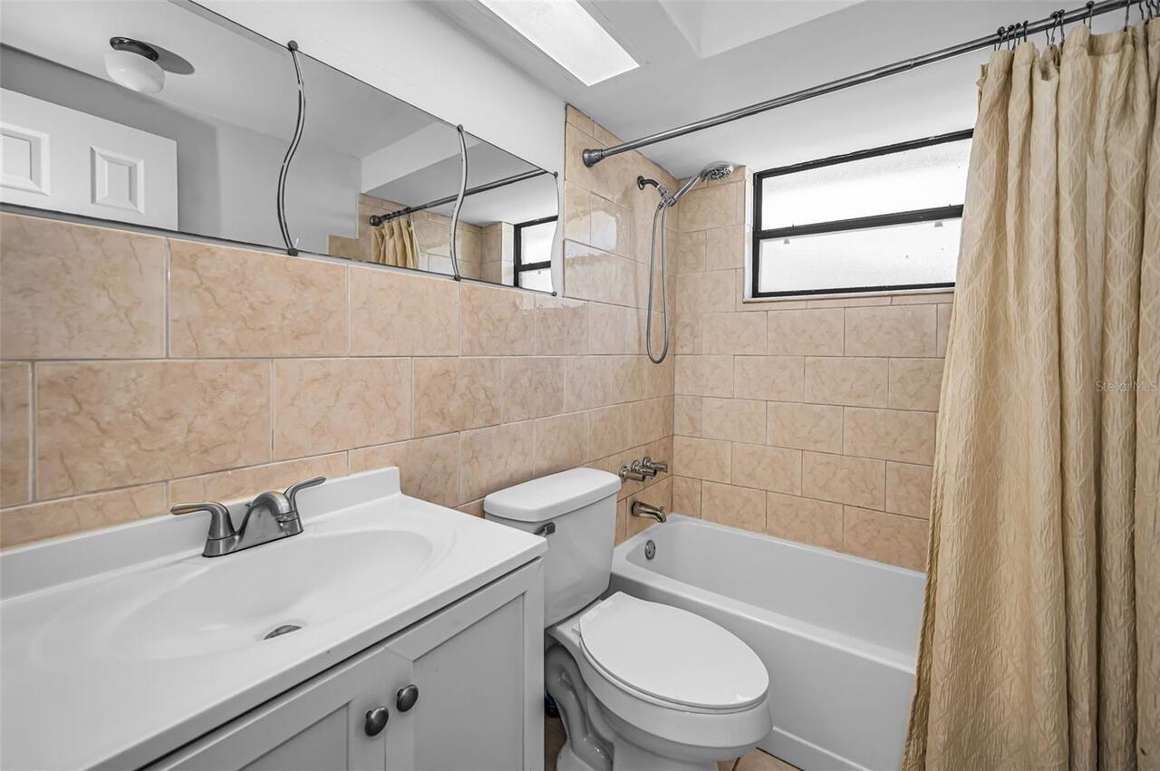 Listing Photo 22