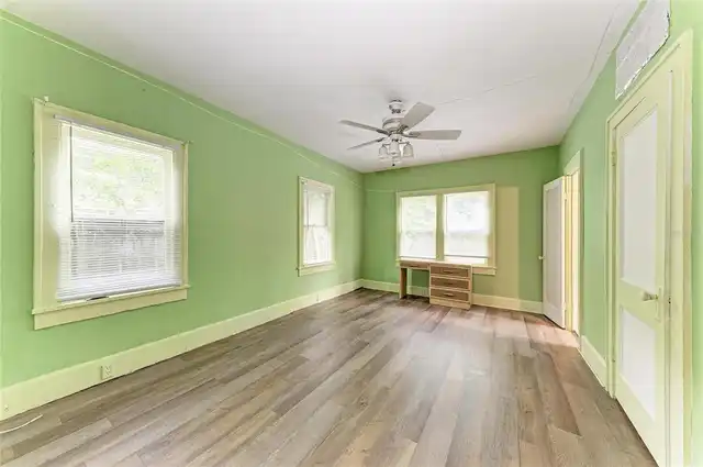 Listing Photo 24