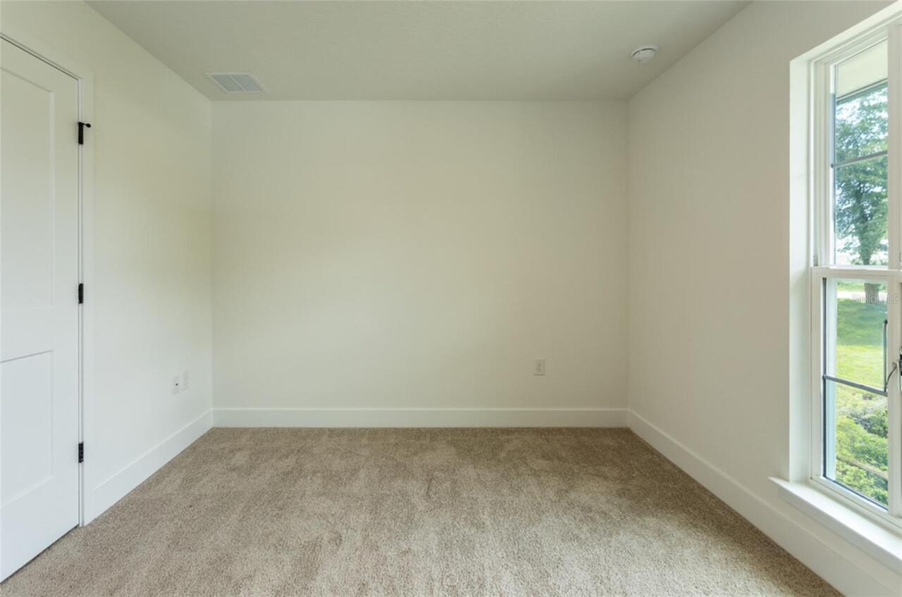 Listing Photo 24