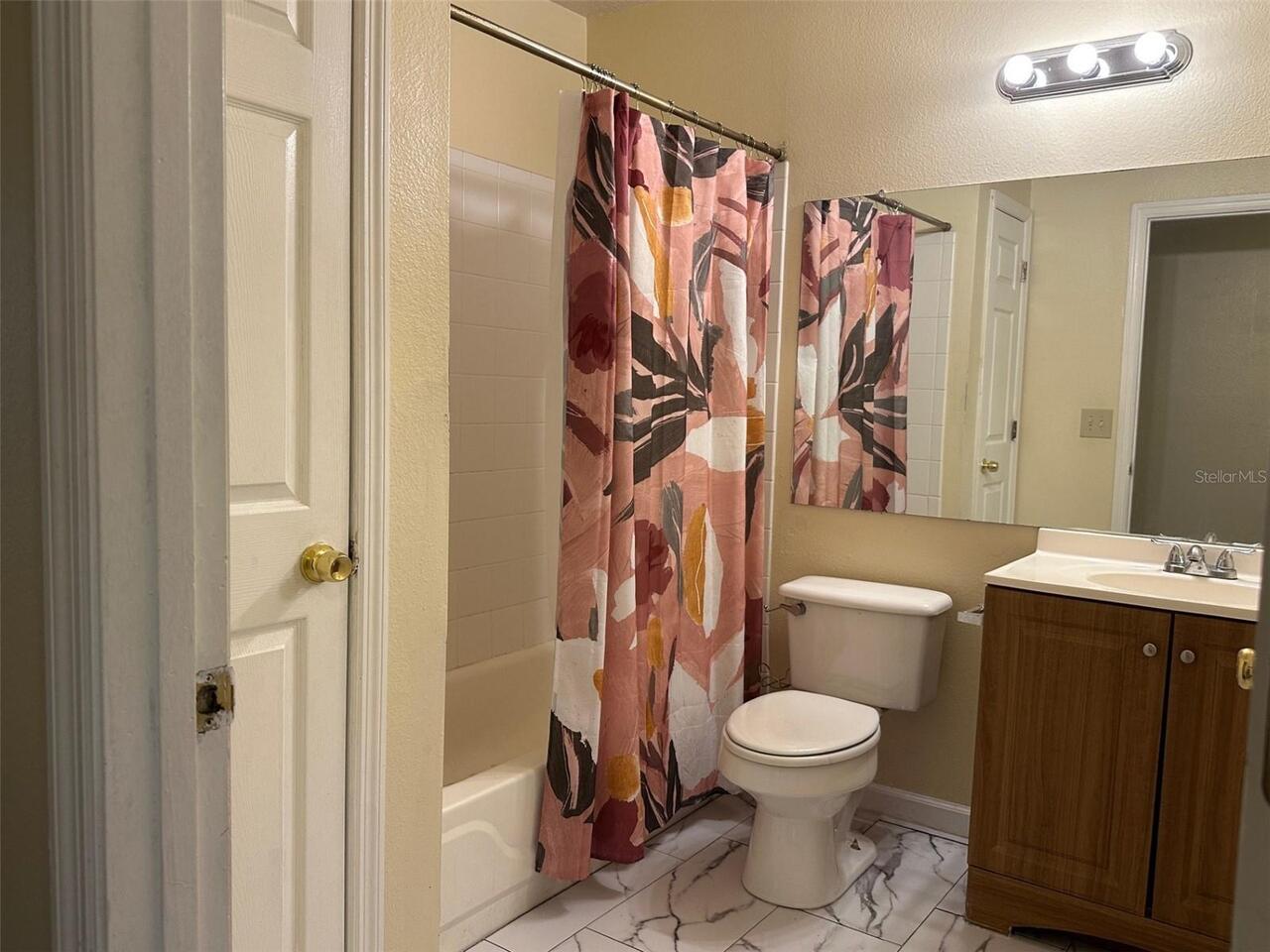 Listing Photo 9