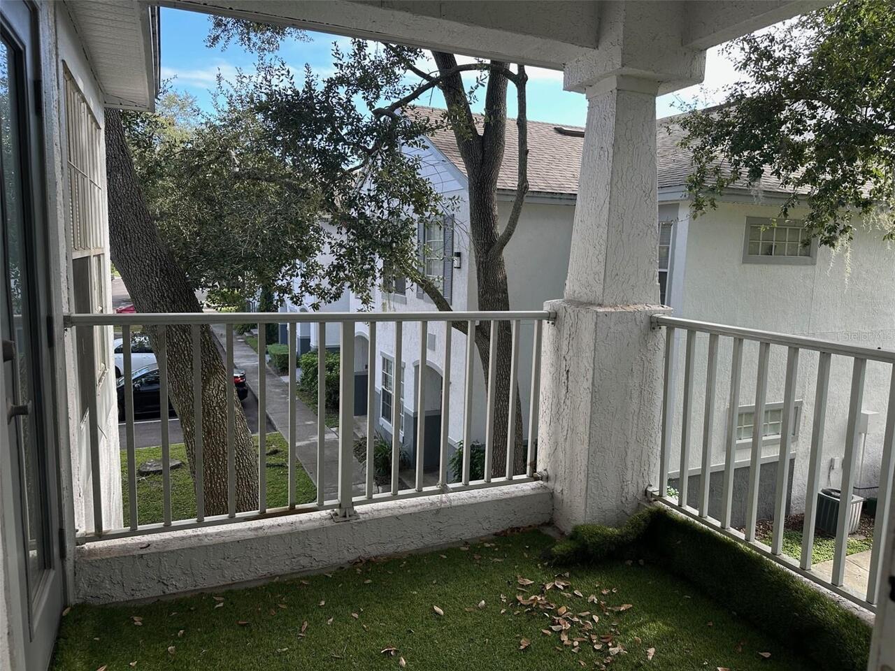 Listing Photo 11