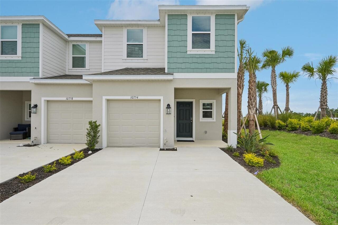 Listing Photo 1