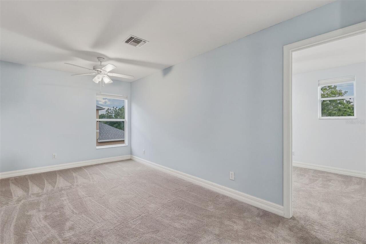 Listing Photo 33