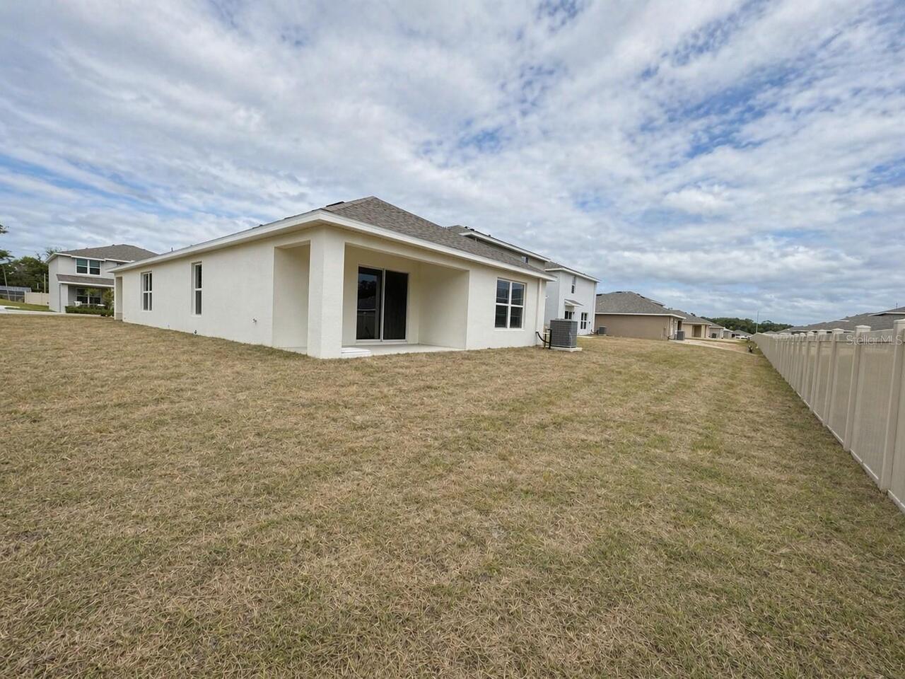 Listing Photo 6