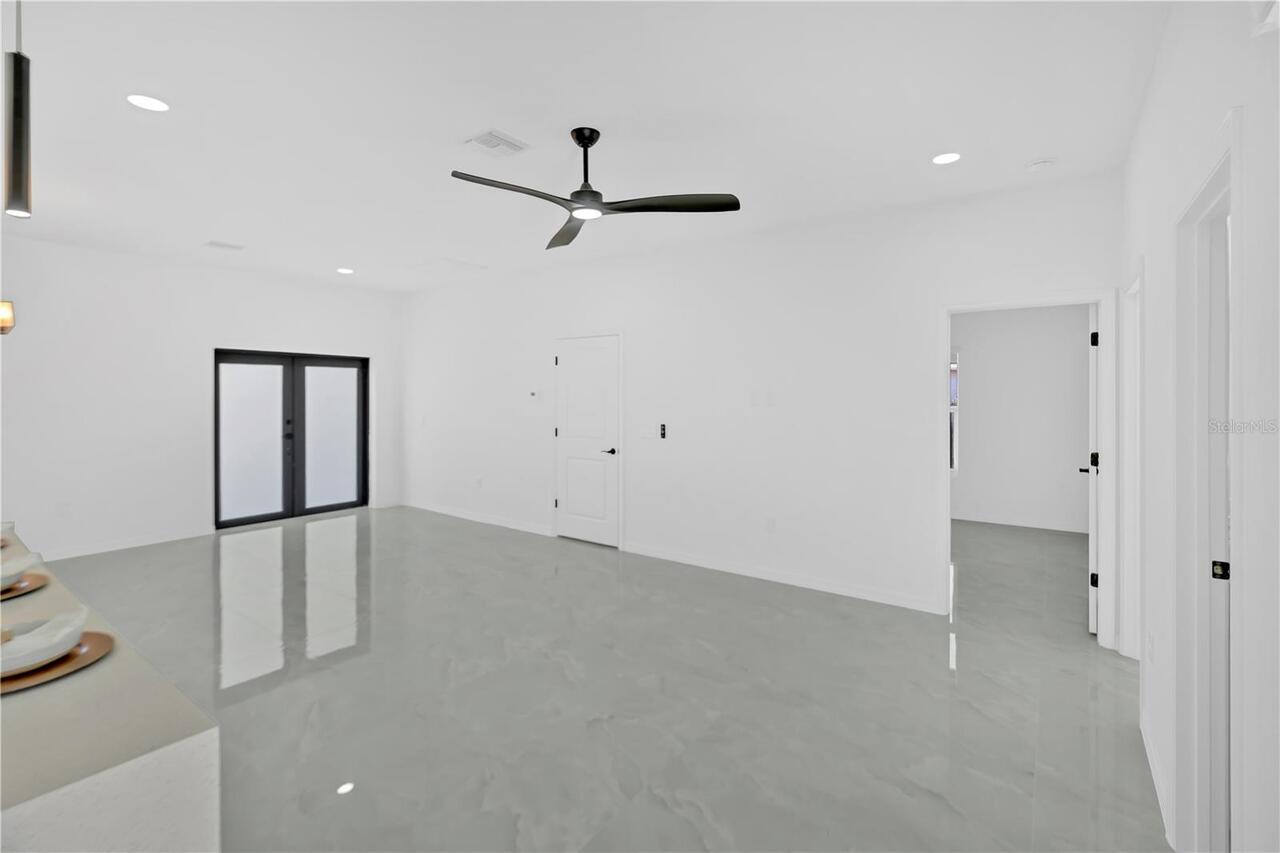 Listing Photo 24