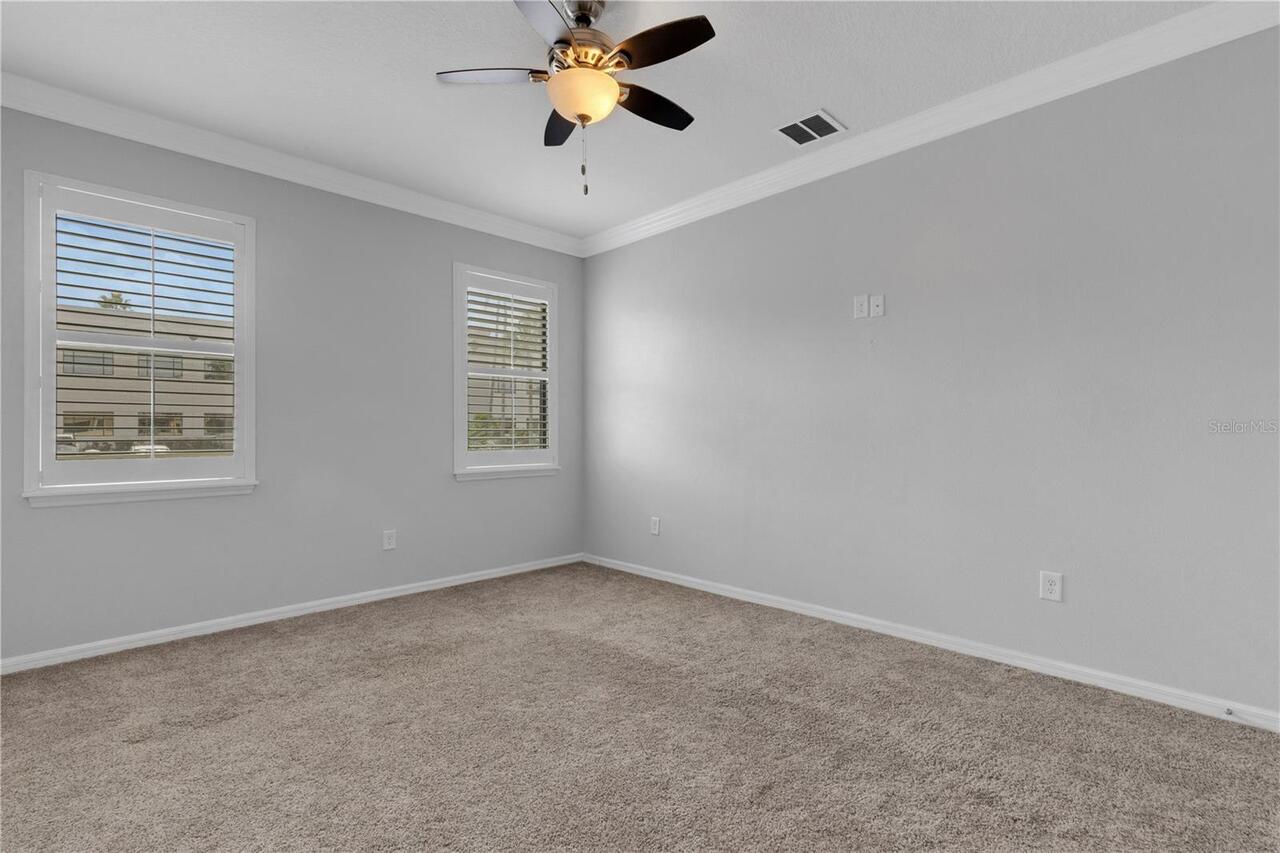 Listing Photo 33