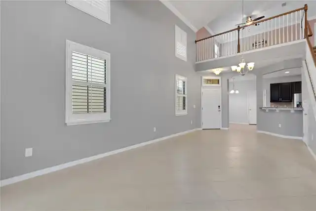 Listing Photo 14