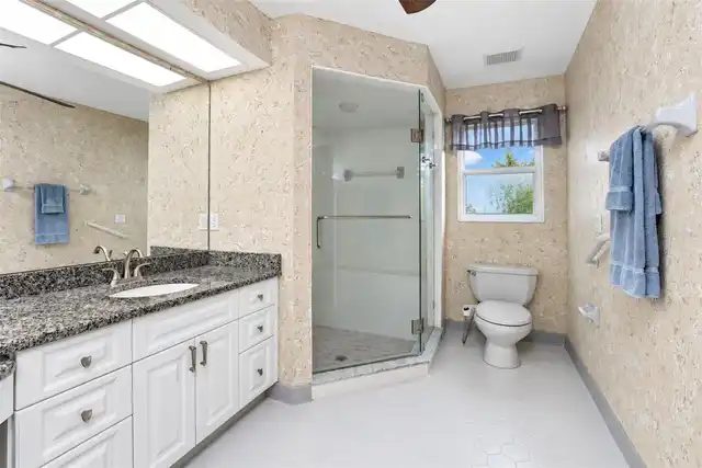 Listing Photo 42