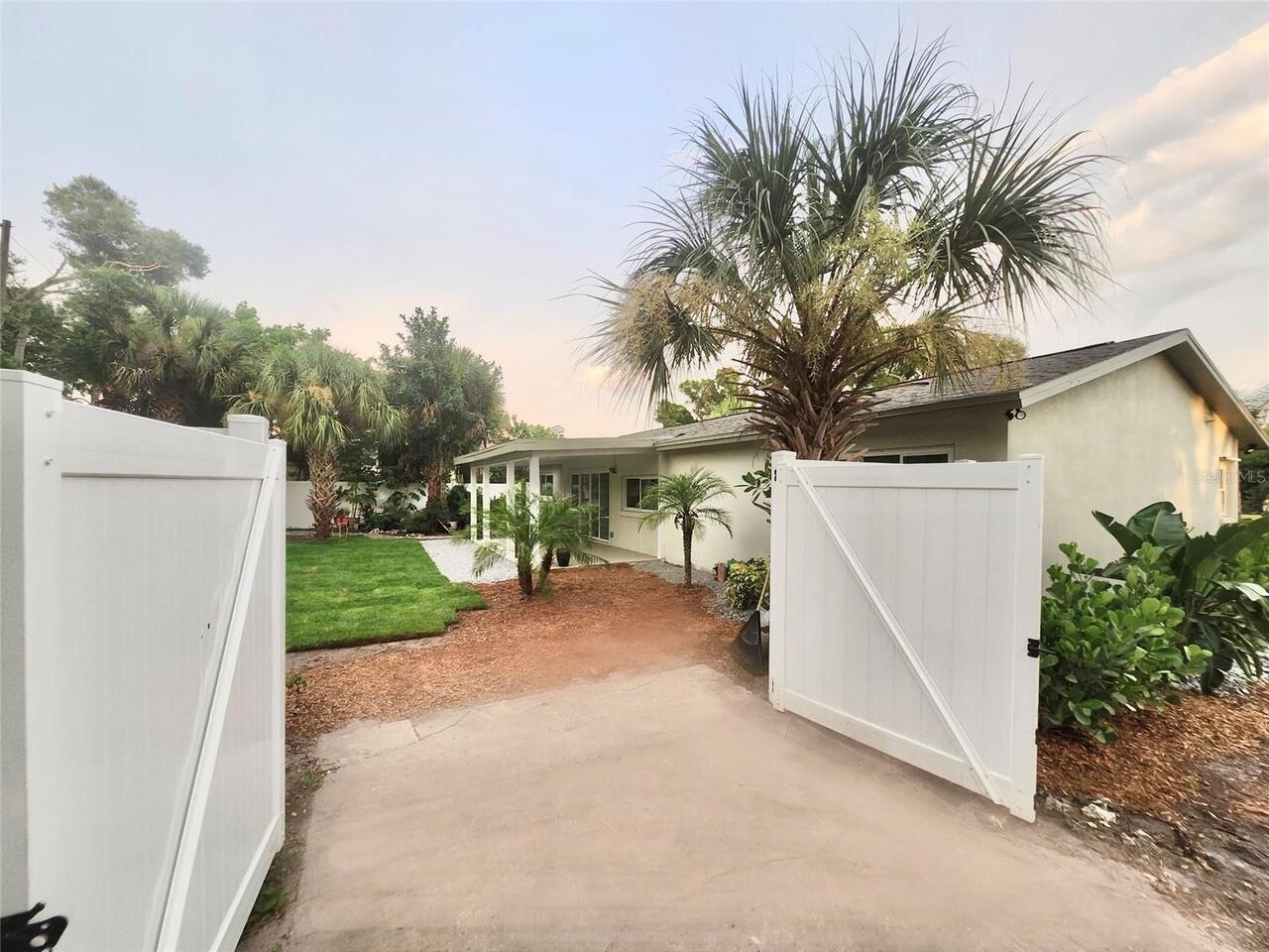 Listing Photo 16