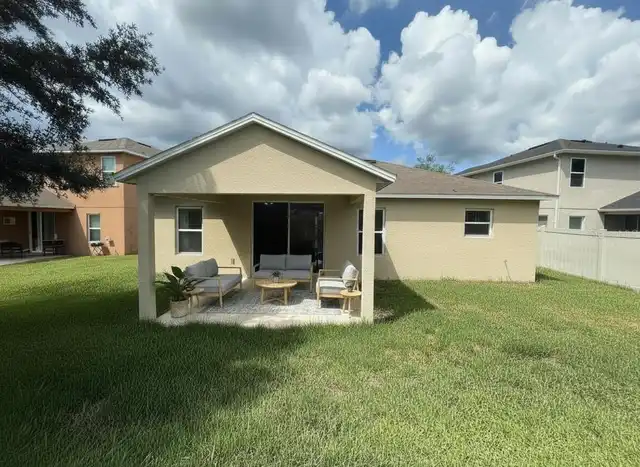 Listing Photo 6