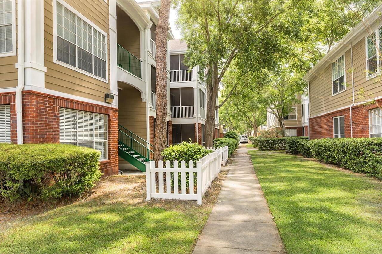 Listing Photo 16