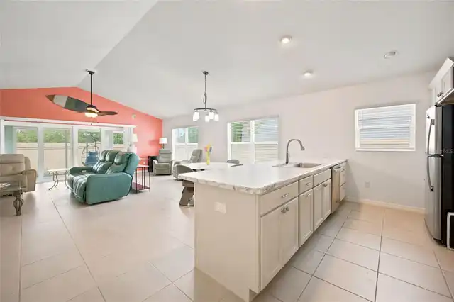 Listing Photo 15