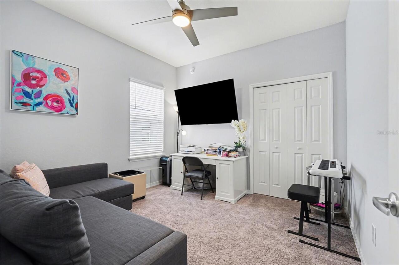 Listing Photo 17