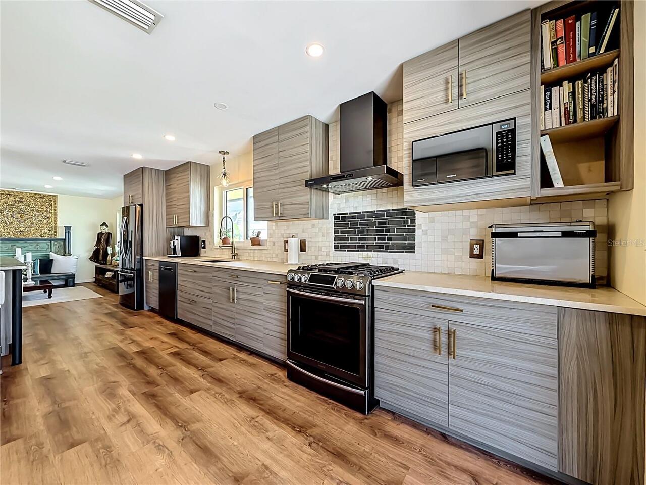 Listing Photo 19