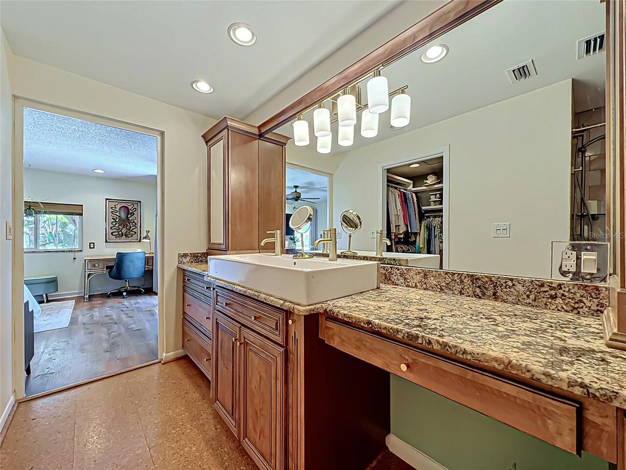 Listing Photo 37