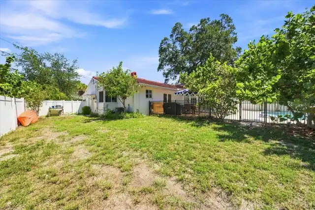 Listing Photo 26