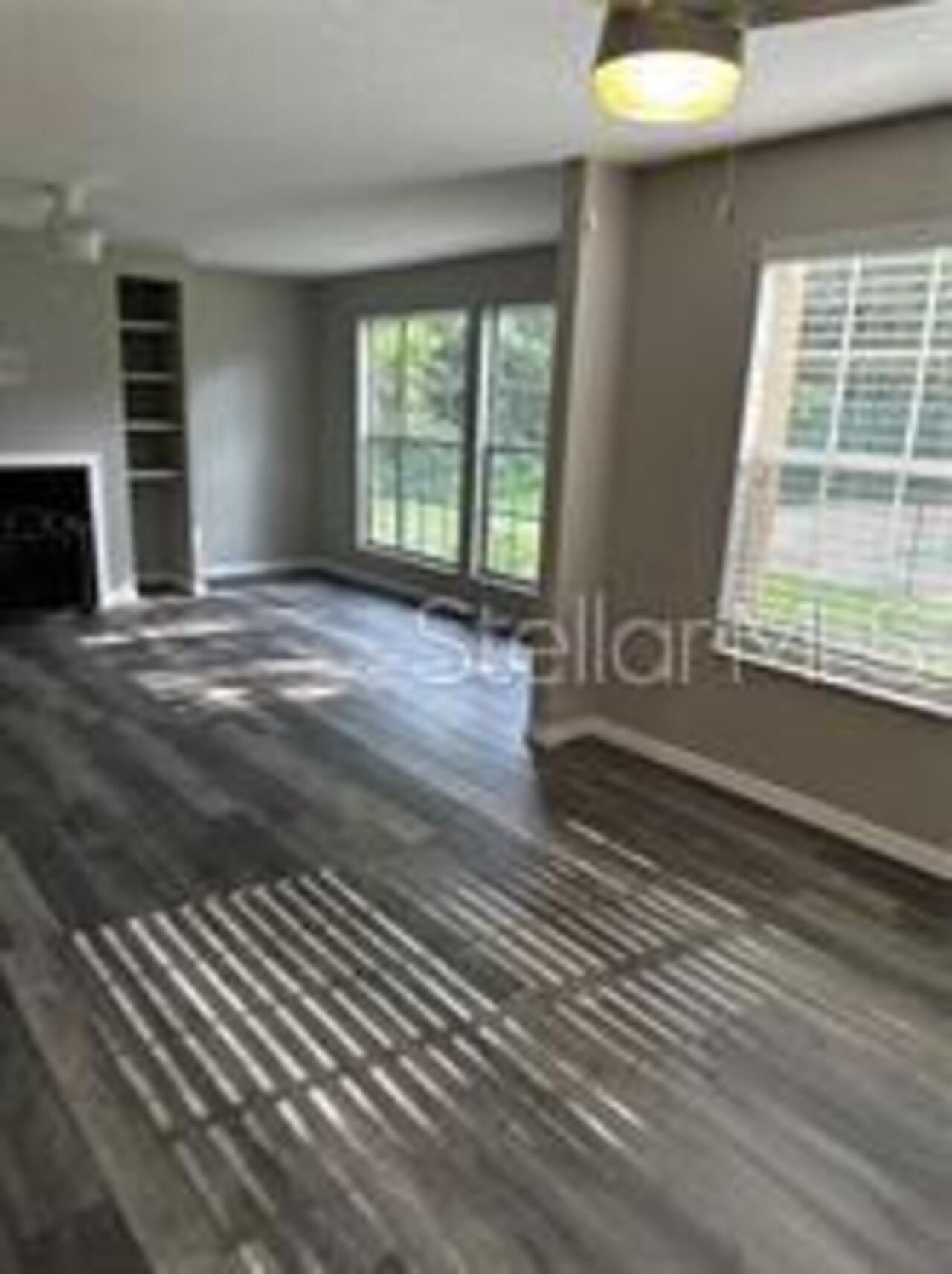 Listing Photo 6